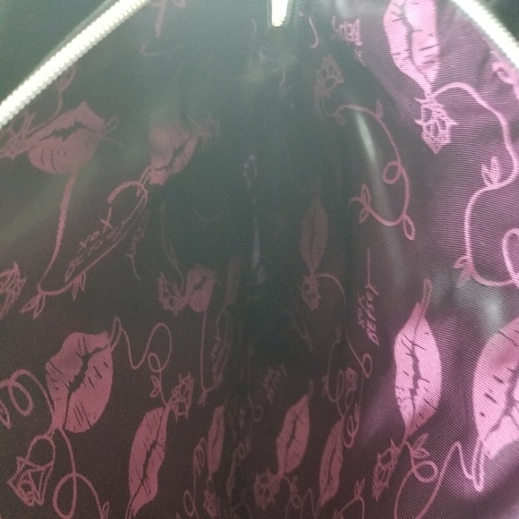 Betsey Johnson Bag - Picture 5 of 7